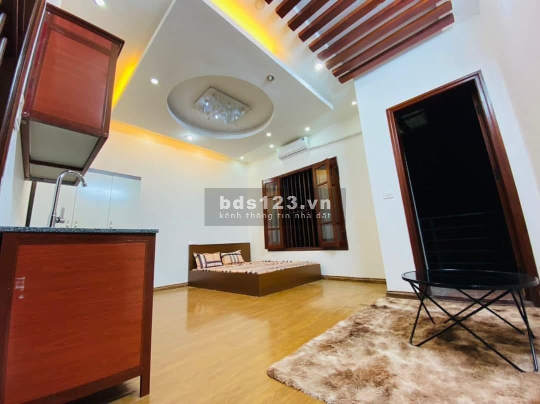 Cho thuê phòng số 28 ngõ 3 Phạm Tuấn Tài, Cầu Giấy, oto để miễn phí