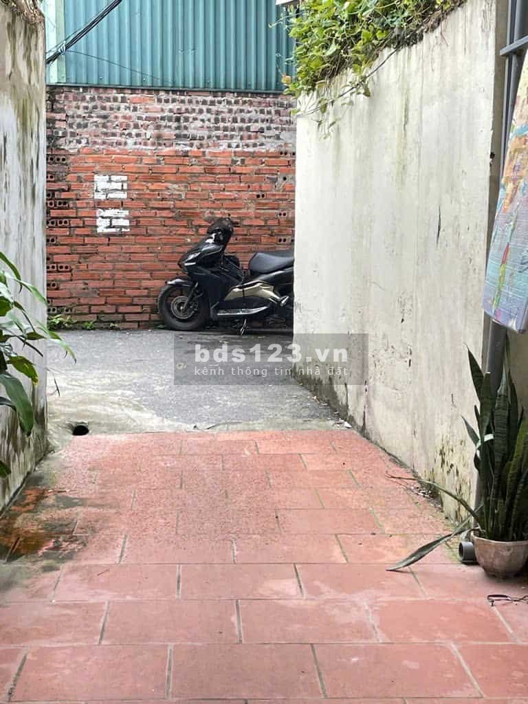 Nhà đẹp mới xây - Thang máy - Ô tô 10m ra phố - Nở hậu -…