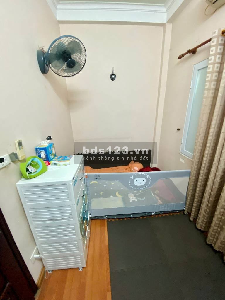 Bán nhà lô góc Nguyễn Đức Cảnh – vỉa hè rộng – kinh…