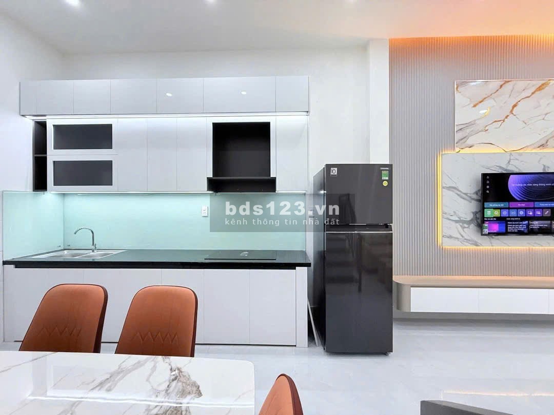 Nhà 2 tầng mới xây Full nội thất đẹp Kiệt Điện Biên Phủ…