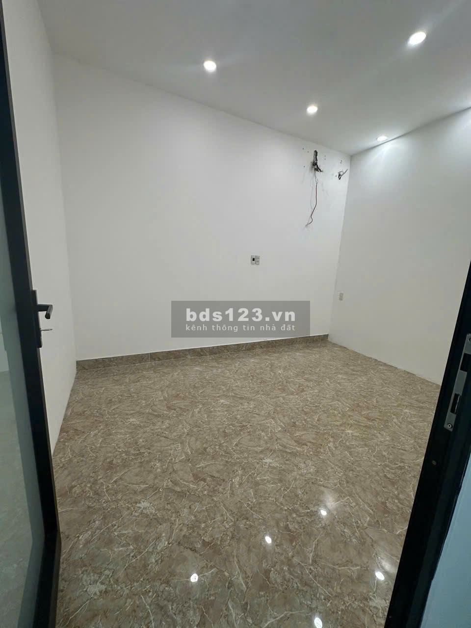 Mặt tiền kinh doanh đường Lê Đại Hành - Giá chưa đến 10 tỷ