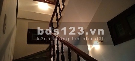 Chính chủ cho thuê nhà riêng 35m2 + 4 phòng ngủ + ngõ 81 Lương…