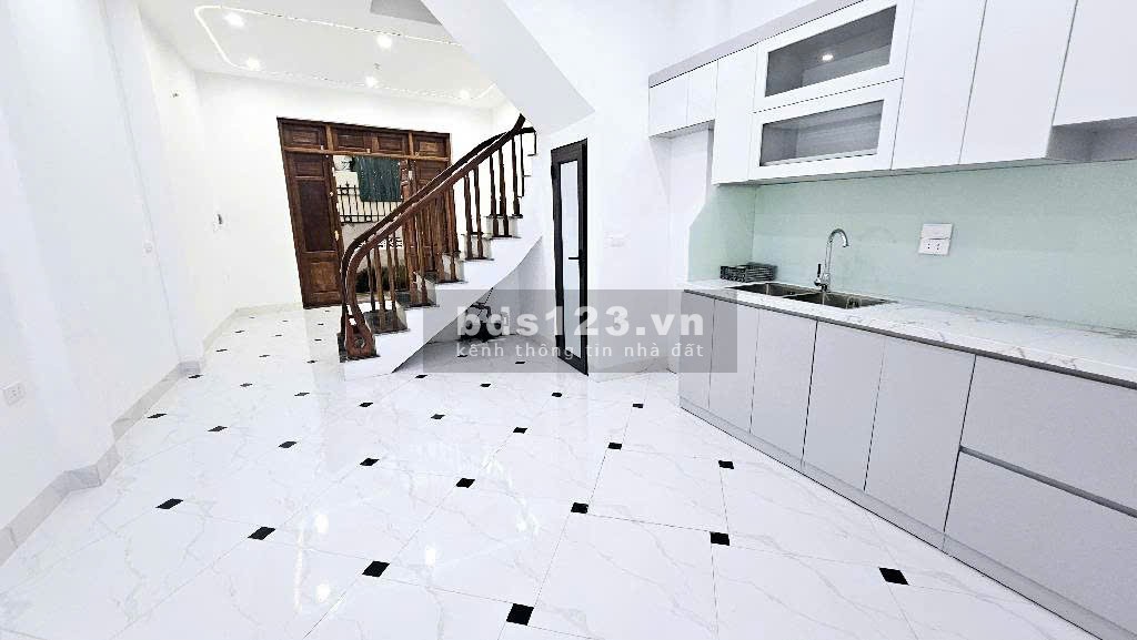 Siêu phẩm lô góc, nhà đẹp ở và kinh doanh, 4 tầng - TT Văn…