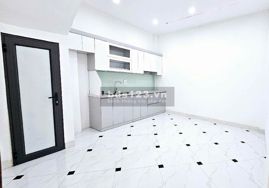 Siêu phẩm lô góc, nhà đẹp ở và kinh doanh, 4 tầng - TT Văn…