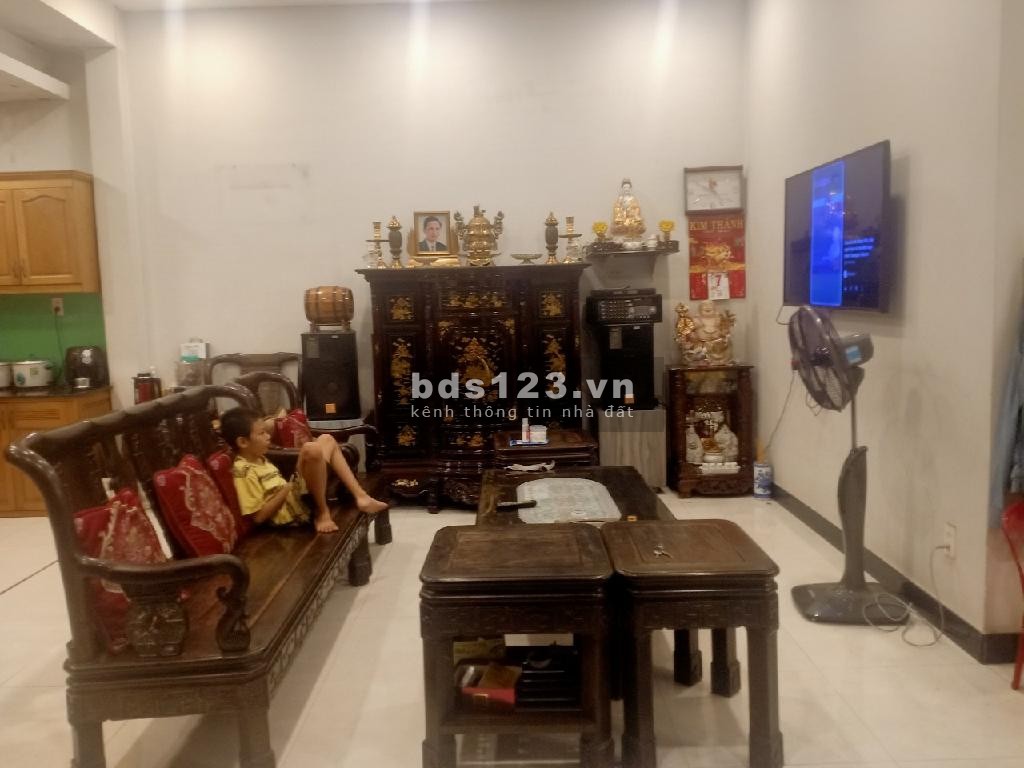 Chỉ Còn Duy Nhất 1 Căn Nhà Đẹp, Trục Đường Kha Vạn Cân,…