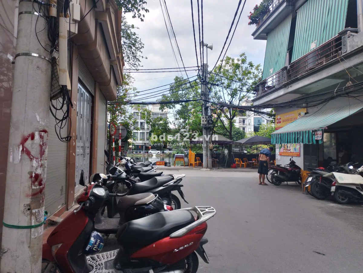 Cực hot! Nhỉnh 11 tỷ phố Bùi Xương Trạch - DT 65m² - Lô góc…