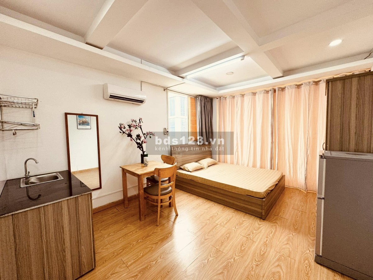 Phòng CH Studio đủ nội thất, bancon 62 Trương Công Định Q.Tân…