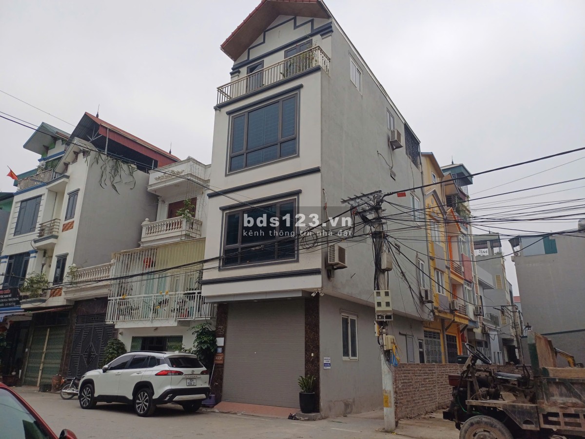Cần nhượng lại lô đất xen kẹt đang làm sổ thôn Yên Lũng…