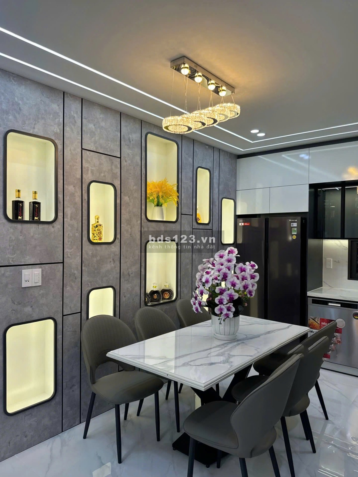 Nhà Xây Mới Full Nội Thất 5x25 Giá 2ty850 Tp Thủ Dầu Một -…