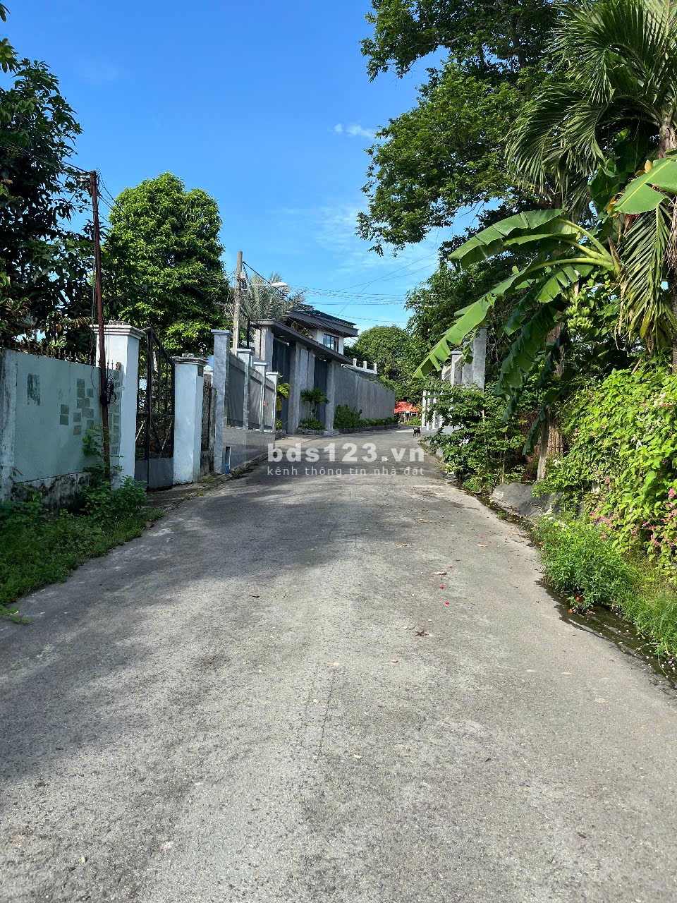 6 lô đất thổ cư, sẵn sổ, 150m² tại Phan Đăng Lưu, Tân An,…
