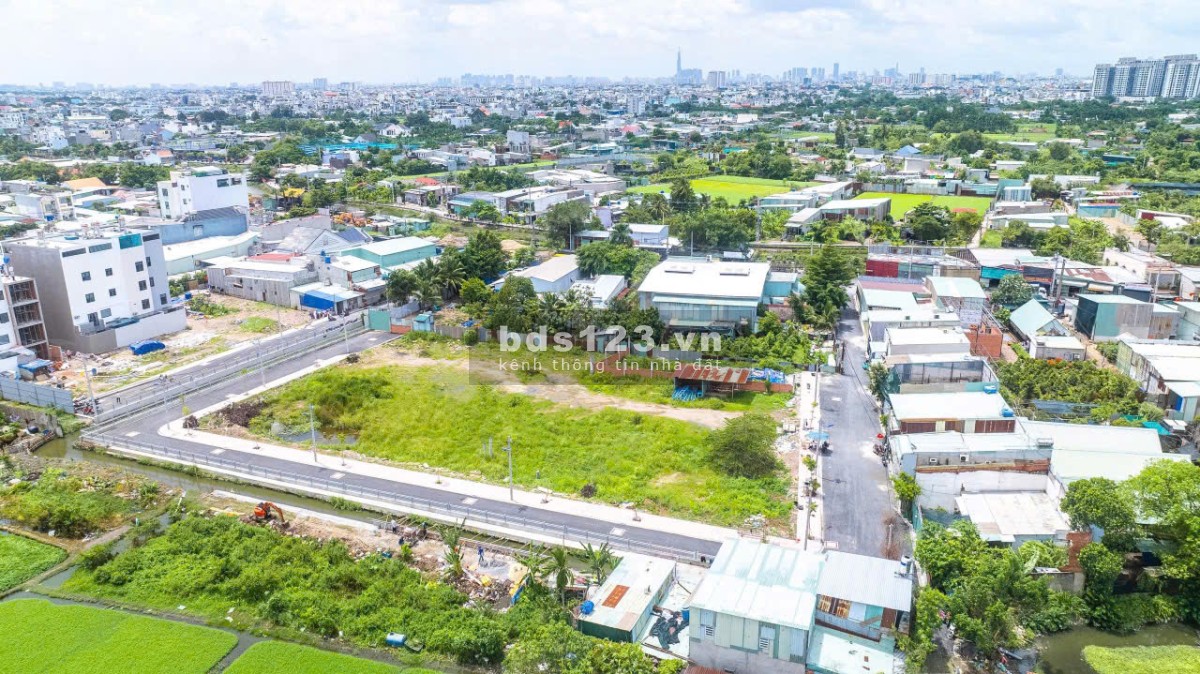 Đất mặt tiền đẹp Thạnh Xuân 25 DT 4 x 15m bán nhanh