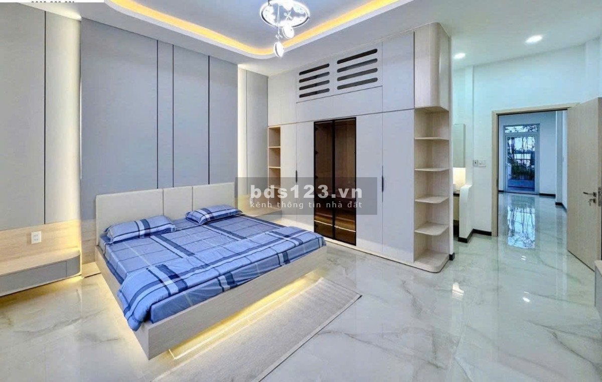 Nhà ngộp cần ra nhanh , 120m2, 3PN, 4WC, pháp lý đầy đủ, Q…