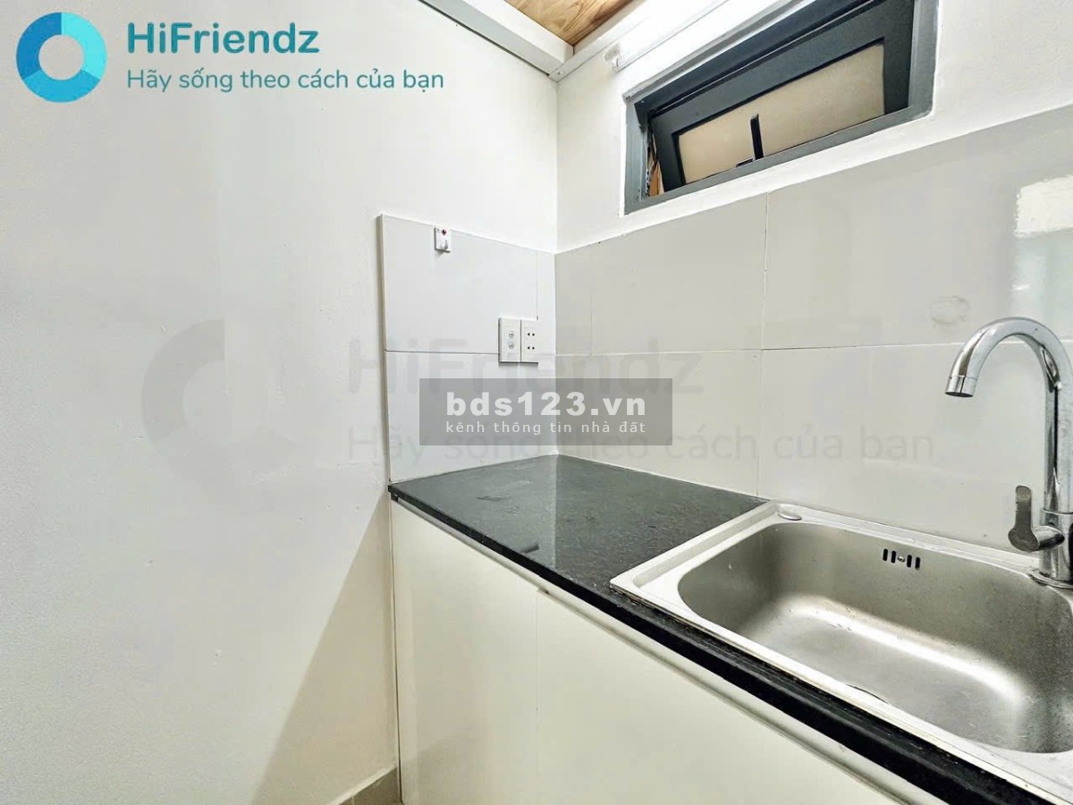 Phòng Duplex đủ nội thất đi bộ qua ĐH Hutech, Ngoại Thươg…
