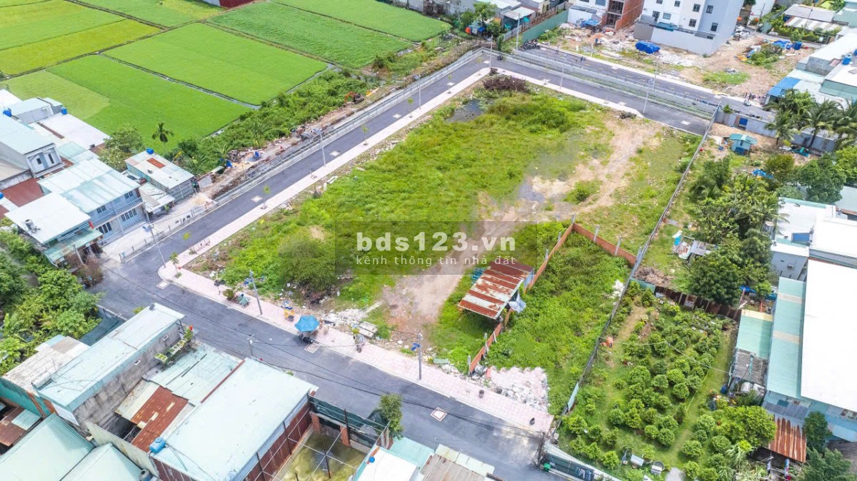 Đất mặt tiền đẹp Thạnh Xuân 25 DT 4 x 15m bán nhanh
