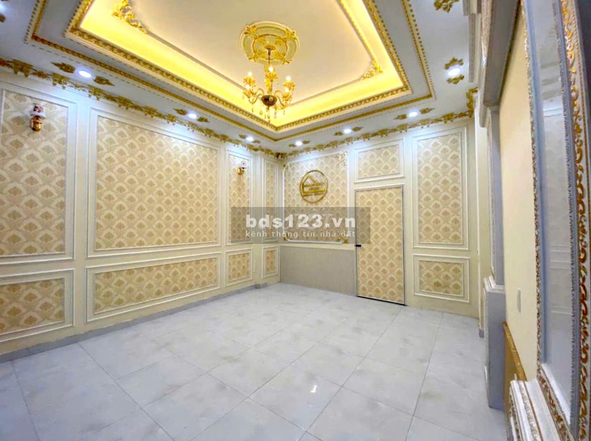 Bán nhà 1 trêt 2 lầu 4PN 2WC hẻm 911/ Quang Trung P14 Gò Vấp