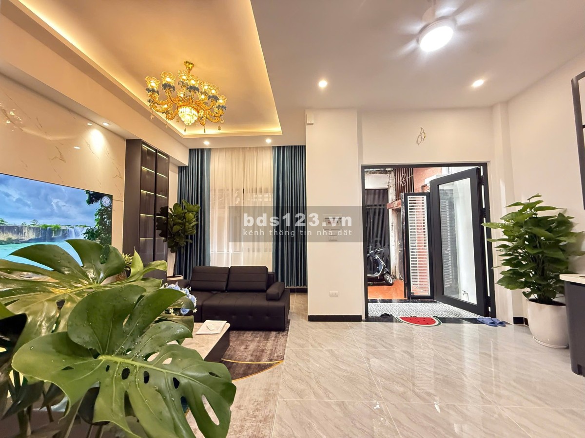 Bom tấn nhà đẹp ra mắt – Vị trí cực hiếm – Full nội…