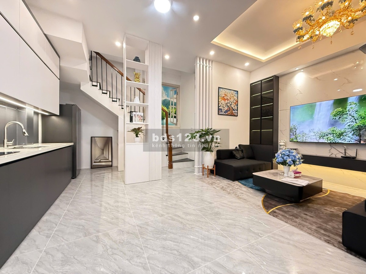 Bom tấn nhà đẹp ra mắt – Vị trí cực hiếm – Full nội…