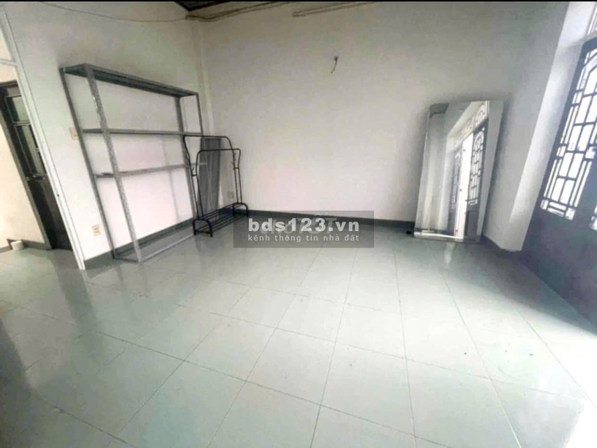 Bán nhà 1 trêt 2 lầu 4PN 2WC hẻm 911/ Quang Trung P14 Gò Vấp