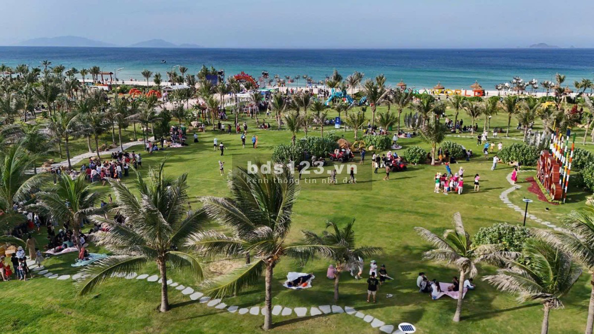 Bán biệt thự Wyndham Cam Ranh 4PN, view golf - Biển giá 27.5 tỷ LH 0917 678 685.