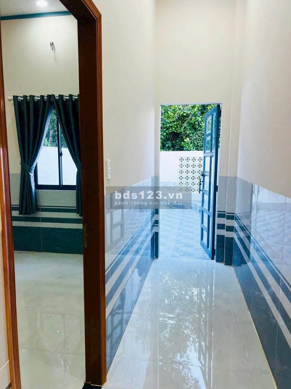 Nhà mới 1 trệt 1 lầu Lê Chí Dân chỉ 2,3 tỷ. Sổ hồng…