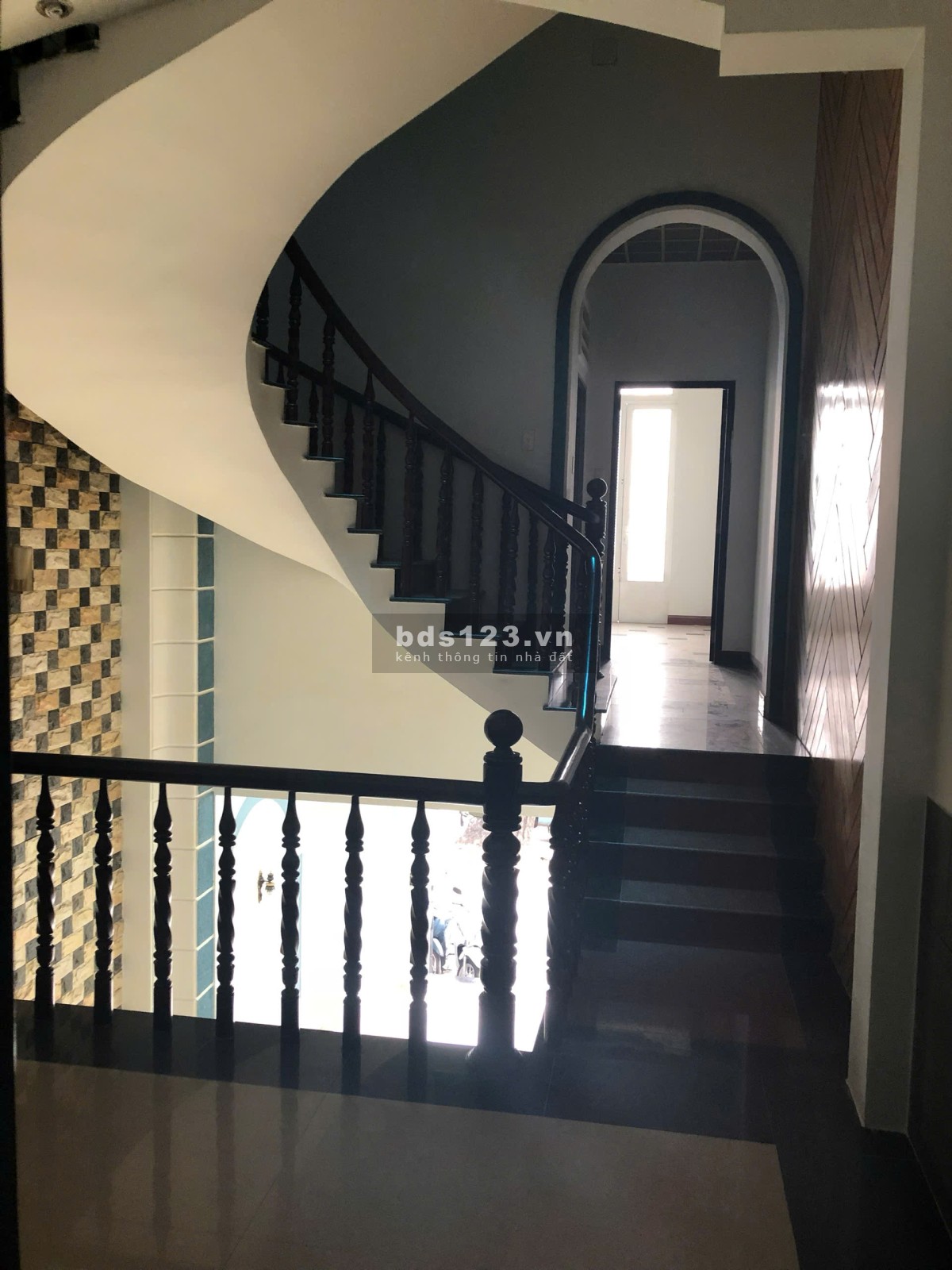 Bán Nhà 3 tầng lầu 146/8E1 Nguyễn Thái Sơn, 70m², bán 4.6 tỷ