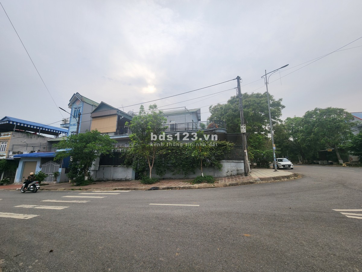Ngân hàng phát mại đất trung tâm hành chính – Thị trấn Tam…