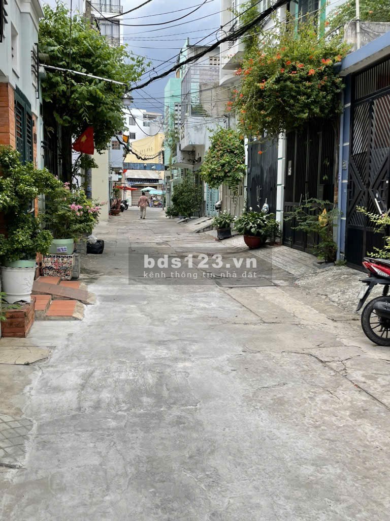 Nhà Thật - Đẹp 4 Tầng - 5PN - Xe Hơi Ngủ Trong Nhà - Hẻm 7M…
