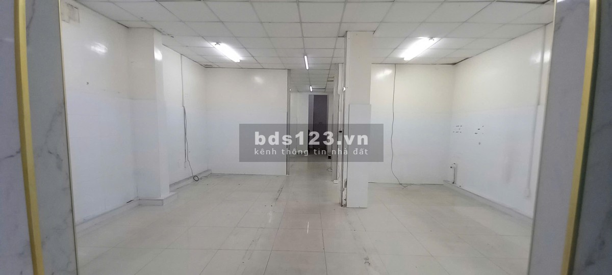 Chính chủ cho thuê mặt bằng 135m² – Ngay Tỉnh Lộ 10, Bình Tân.