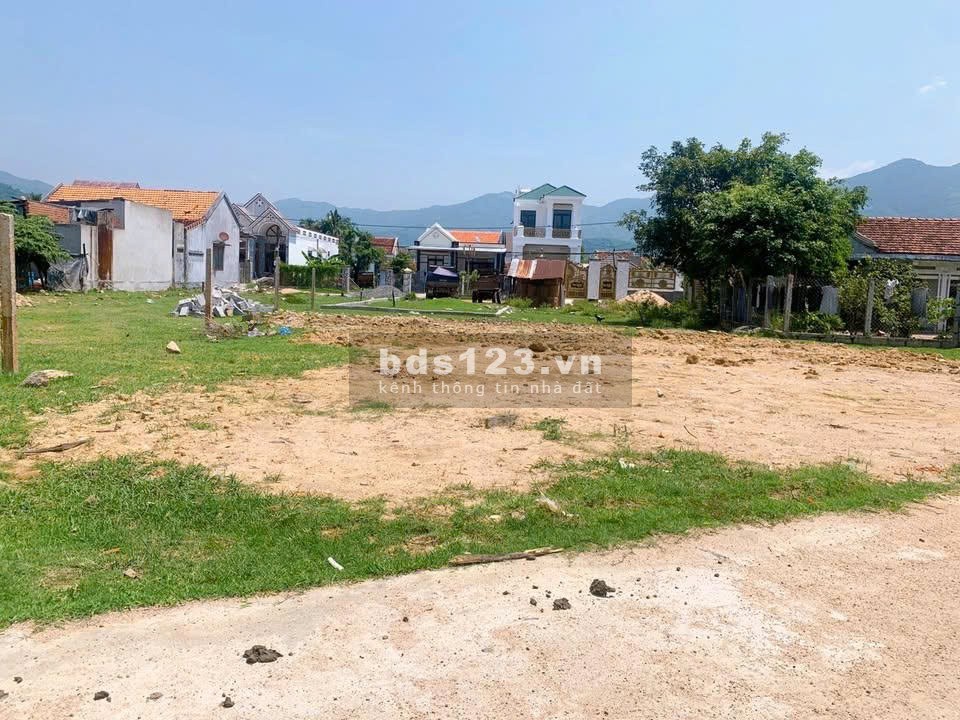 Bán đất tại Xã Vạn Long, Vạn Ninh, Khánh Hòa diện tích 301m2…