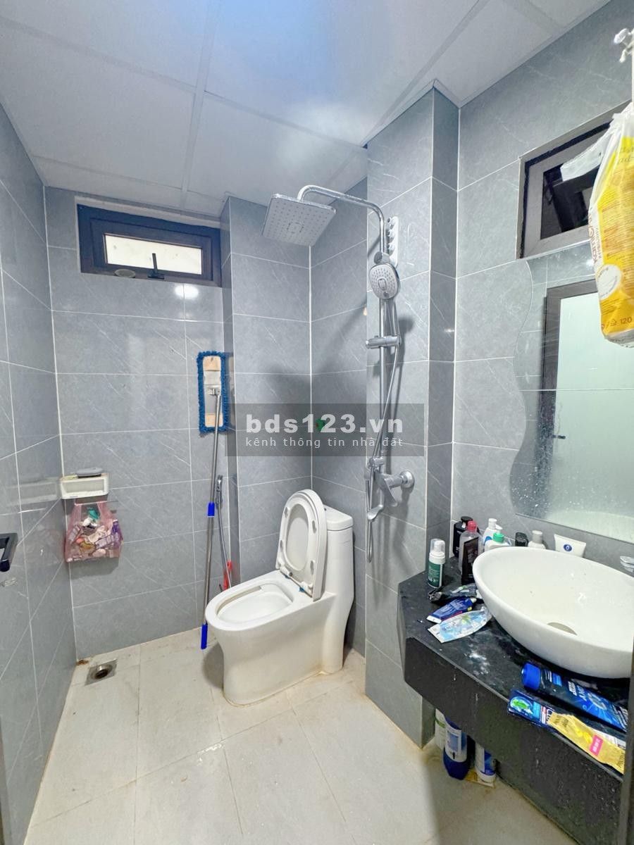 Cực đỉnh Xuân Đỉnh, ngõ to ô tô tránh