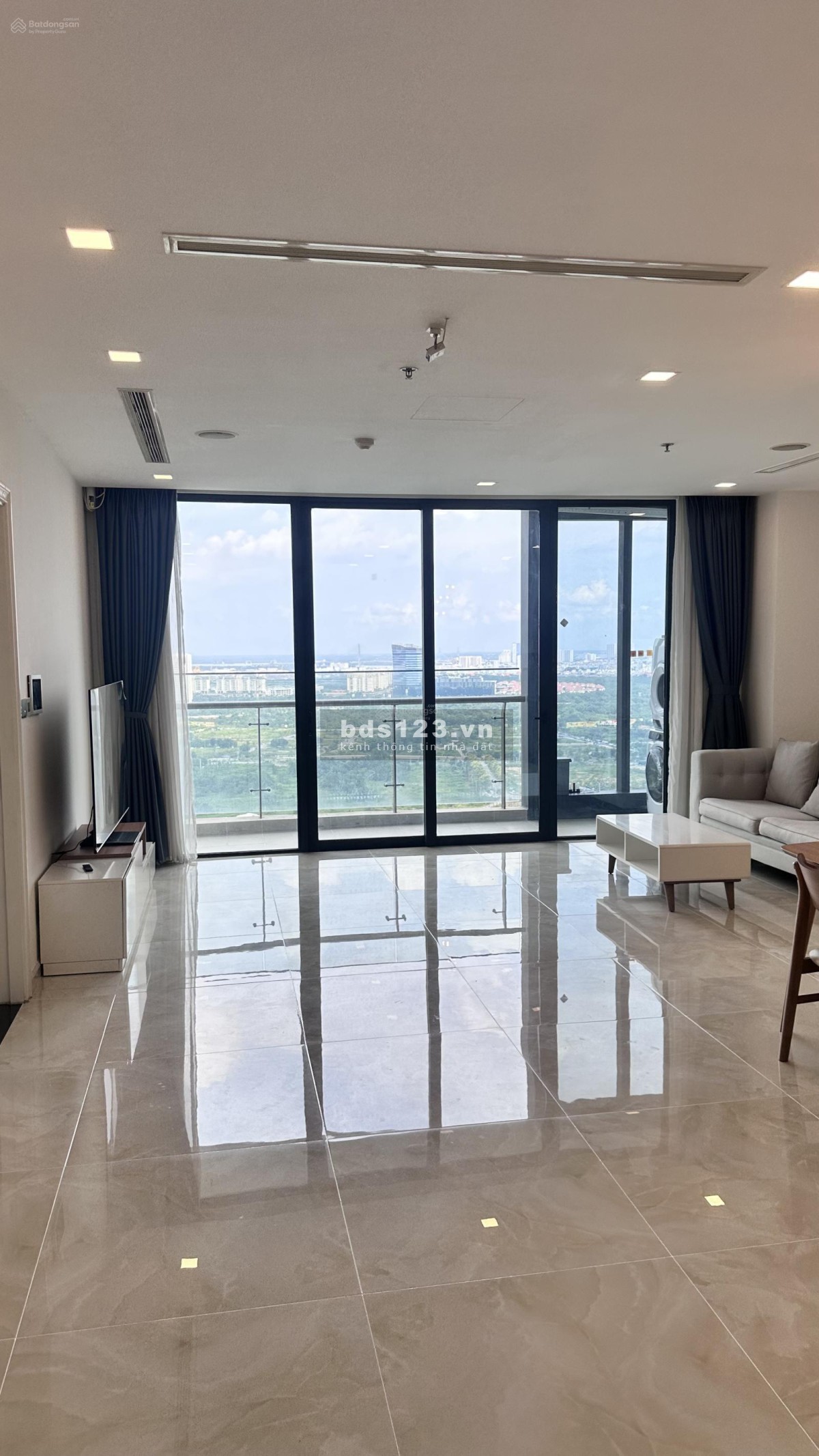 Chính Chủ Bán Nhanh Vinhomes Golden River - 3PN |View Sông 118,5m Full…