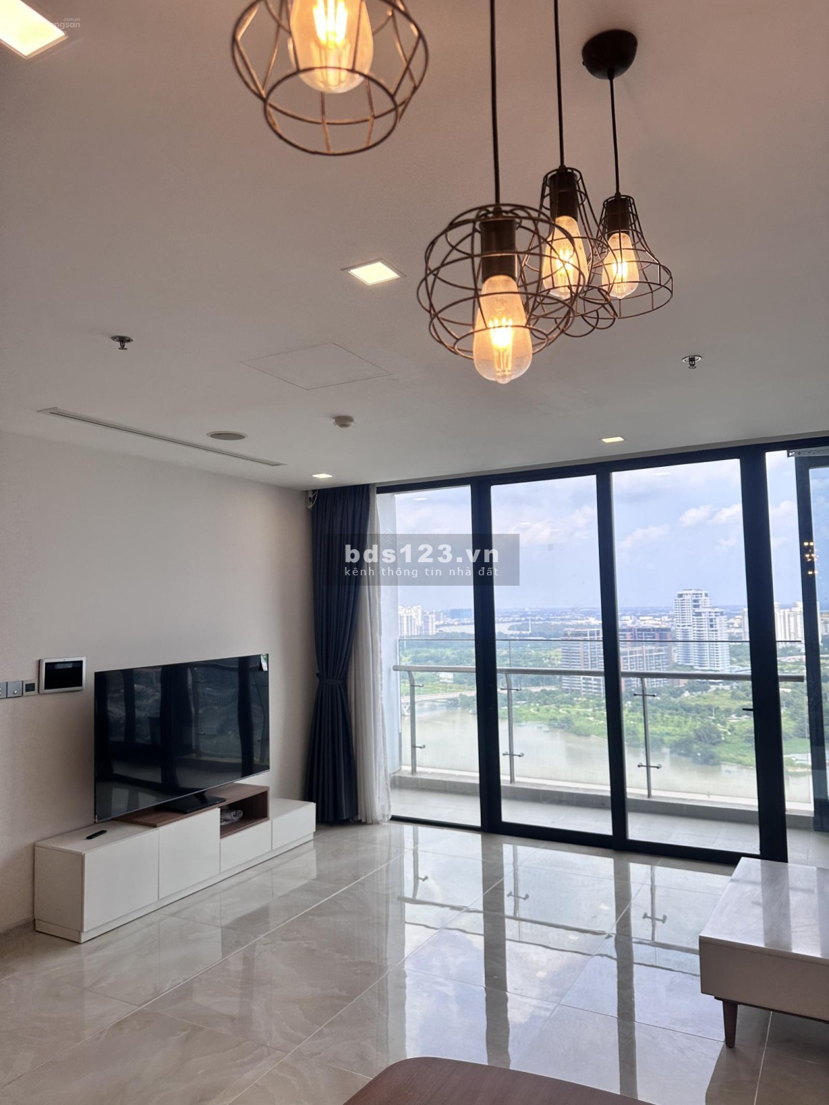 Chính Chủ Bán Nhanh Vinhomes Golden River - 3PN |View Sông 118,5m Full…