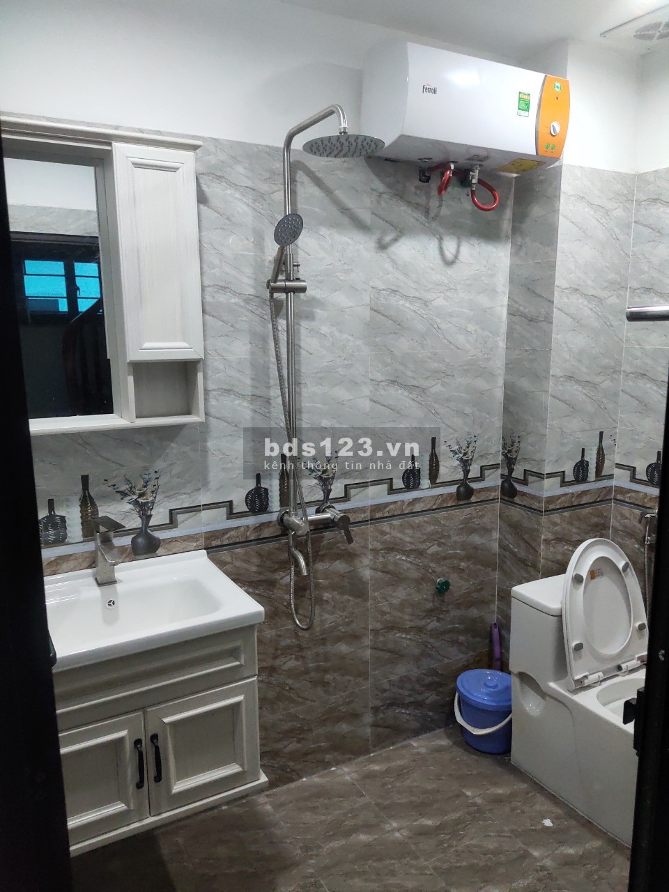 Cho thuê nhà nguyên căn diện tích 33m2 x 6 tầng, có gara ô tô ,…