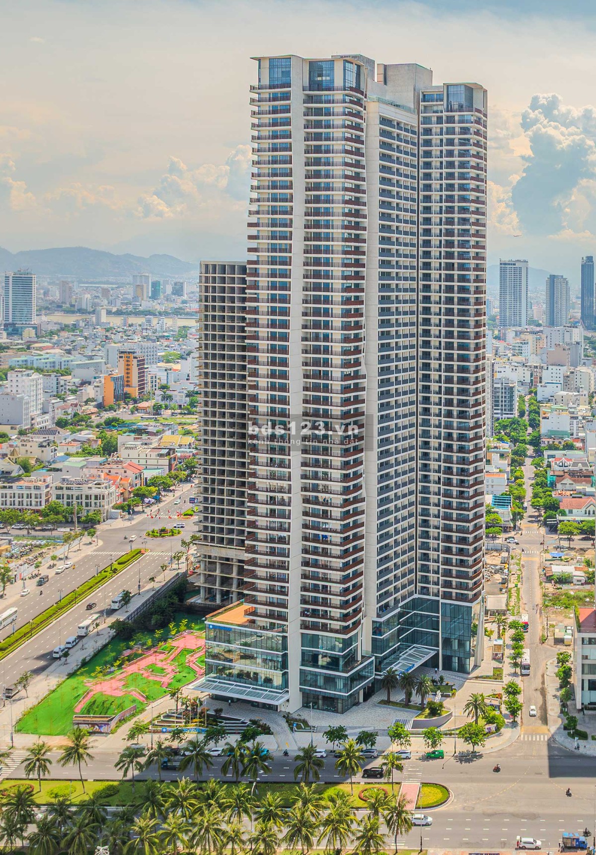 Căn Hộ Cao Cấp Chỉ Từ 2 tỷ Mặt Biển Mỹ Khê, The Soleil…