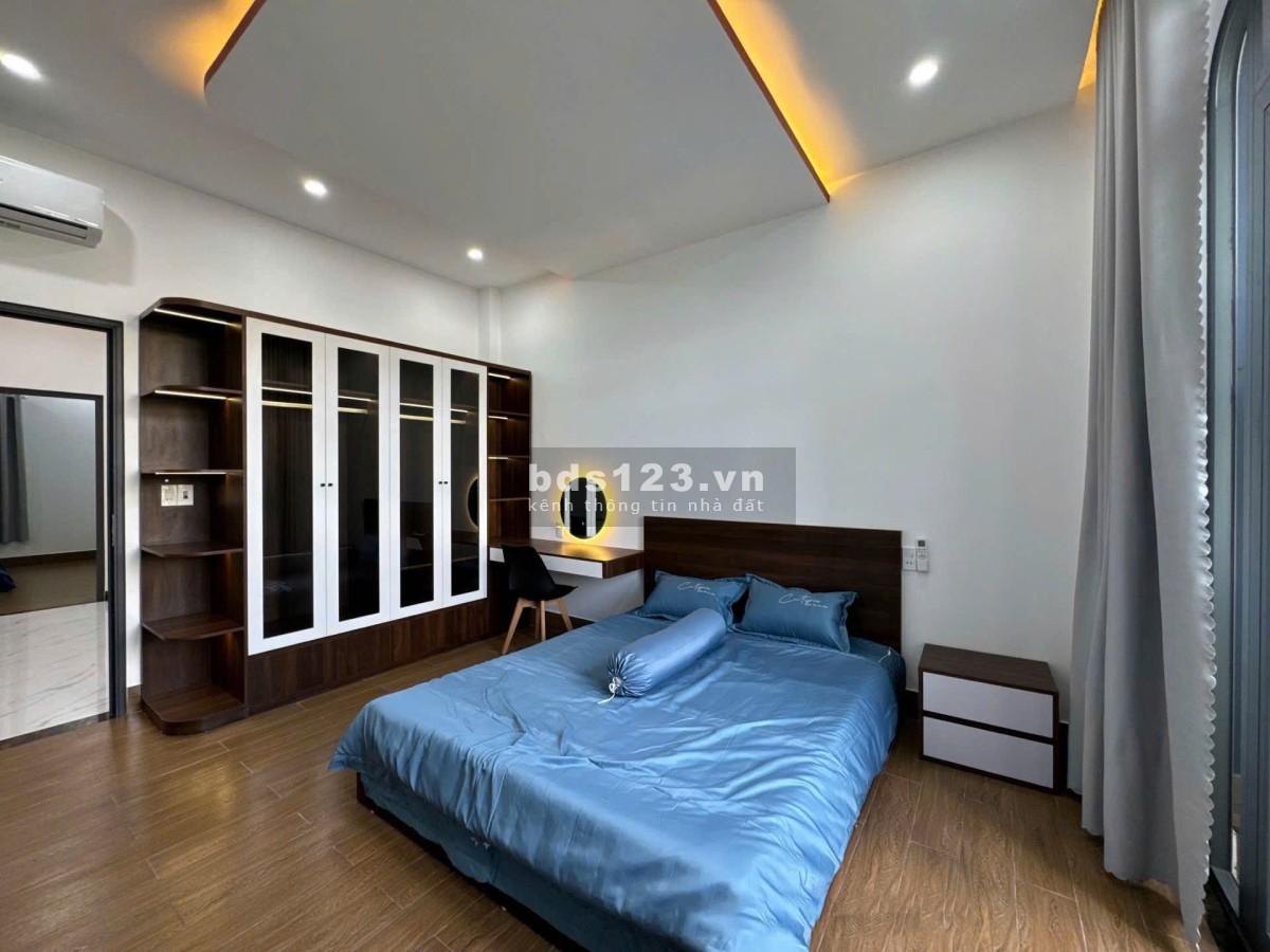 Bán nhà 1 trệt 2 lầu hiện đại, khu dân cư an ninh – Xe hơi…