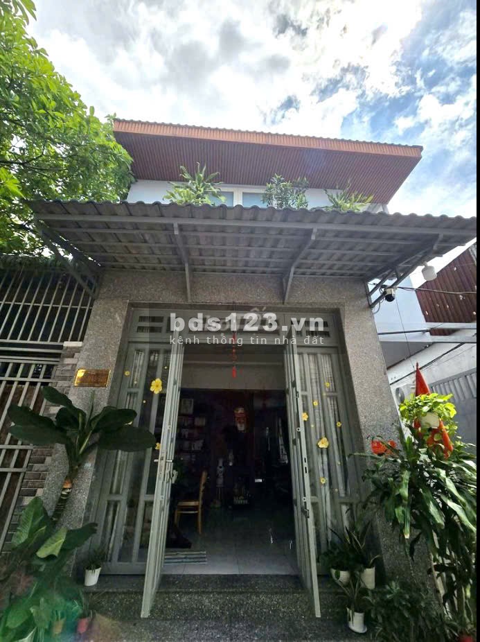 Bán nhà mới đẹp 1 lầu 2PN hẻm 61 Phạm Hùng Bình Chánh