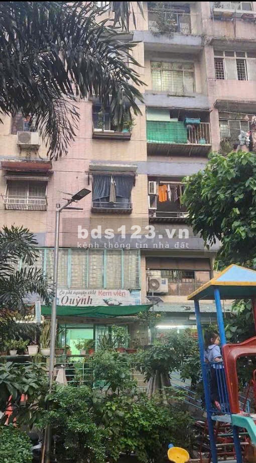Bán nhà tầng trệt 72m2 chung cư Nguyễn Kim Lô R ngay khu điện tử
