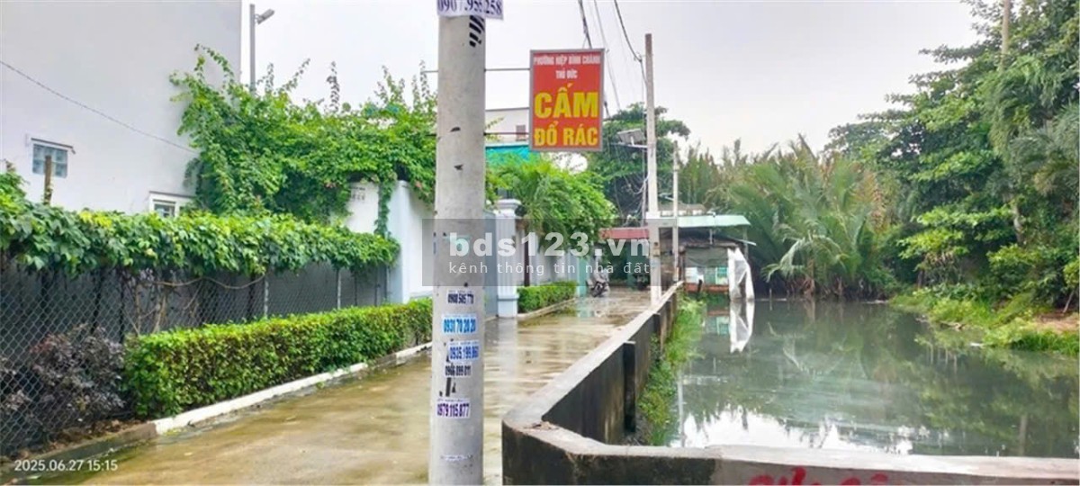 Bán nhà vườn 701m2 vuông vức siêu đẹp ở KDC Hiệp Bình…