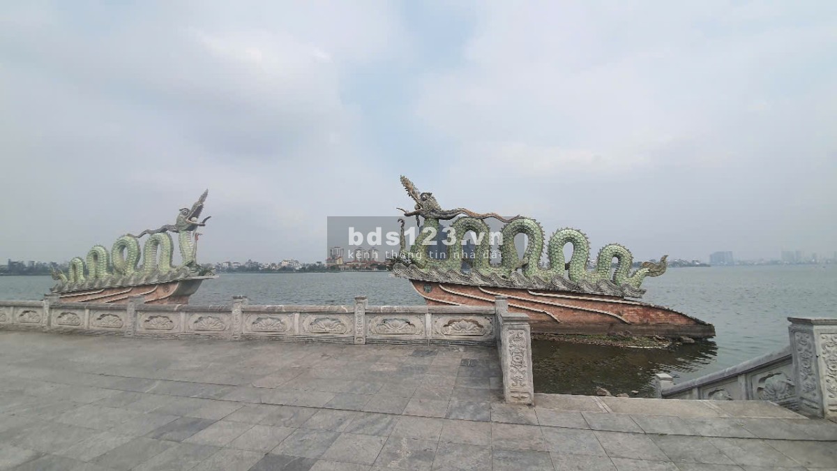 Bán Đất Tây Hồ - Xuân La, Gần phố, 120m2, giá 25.3 Tỷ