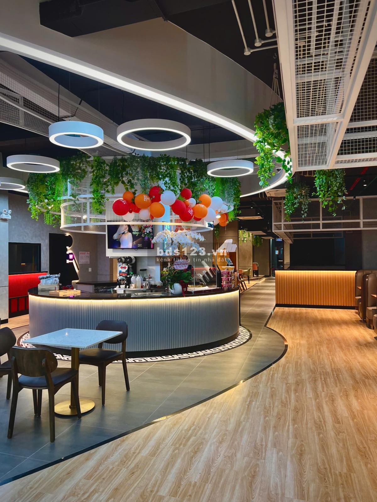 WIYO COMPLEX – FOOD COURT THE GLOBAL CITY, NHIỀU CHÍNH SÁCH HỖ TRỢ…