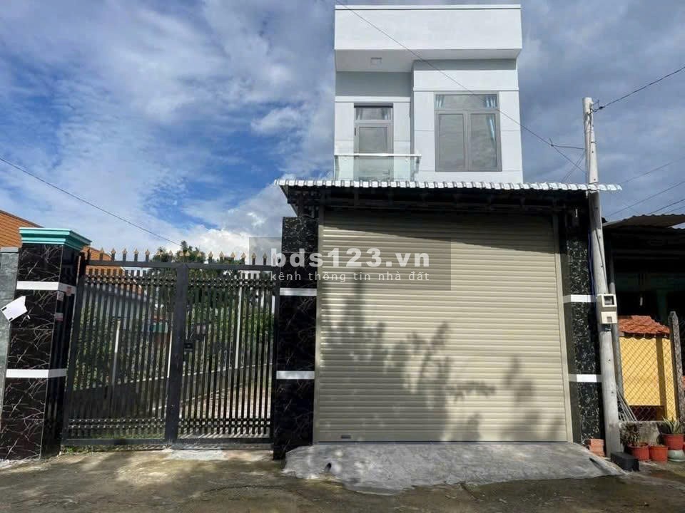 Bán nhà 1 trệt 1 lầu đẹp – Tân Thông Hội, Củ Chi.