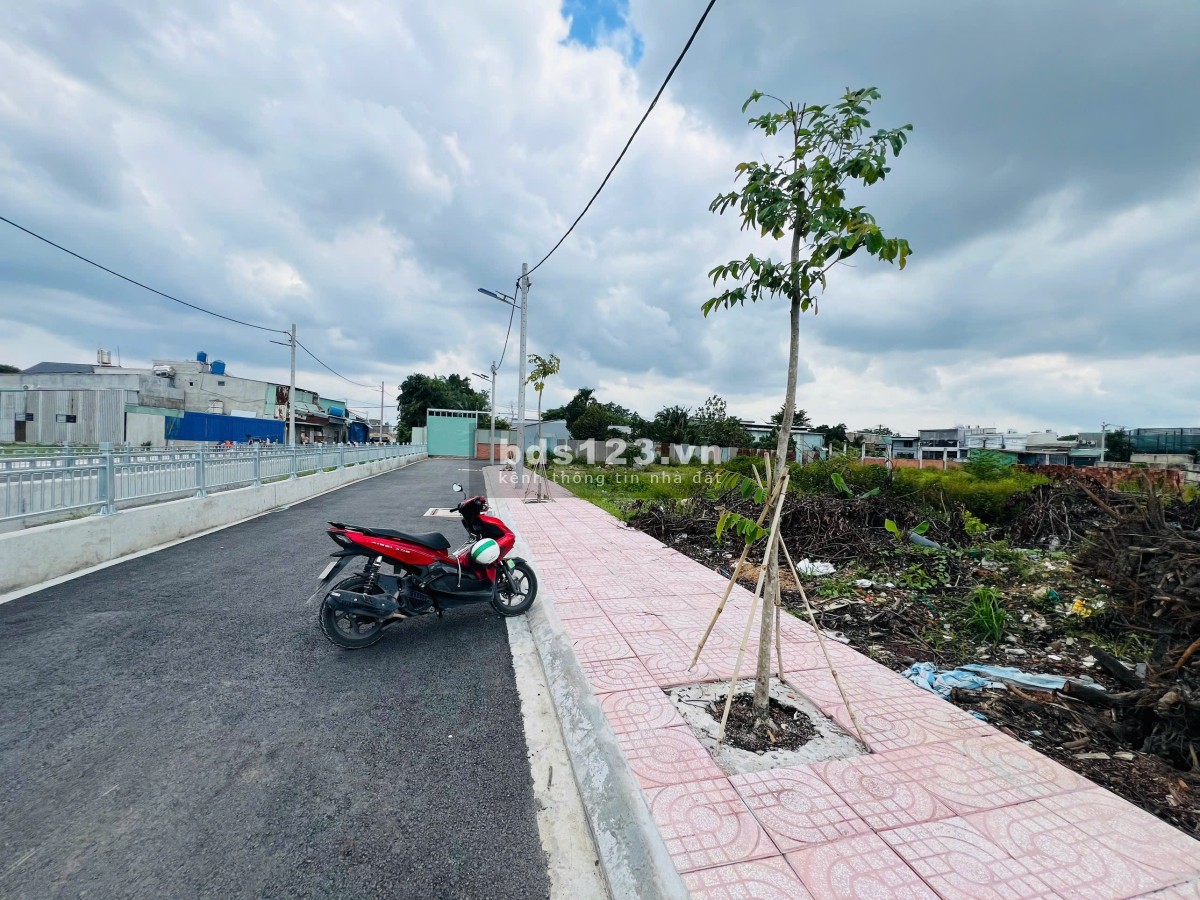 Cơ hội sở hữu đất đẹp 4x15m mặt tiền Thạnh Xuân 25 –…
