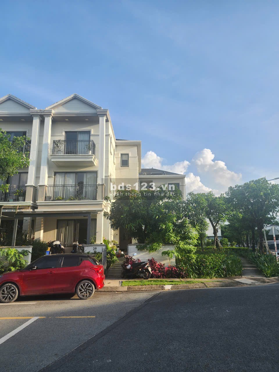 Cần Bán biệt thự căn gốc Nine South Estates, 29 tỷ, 180m2