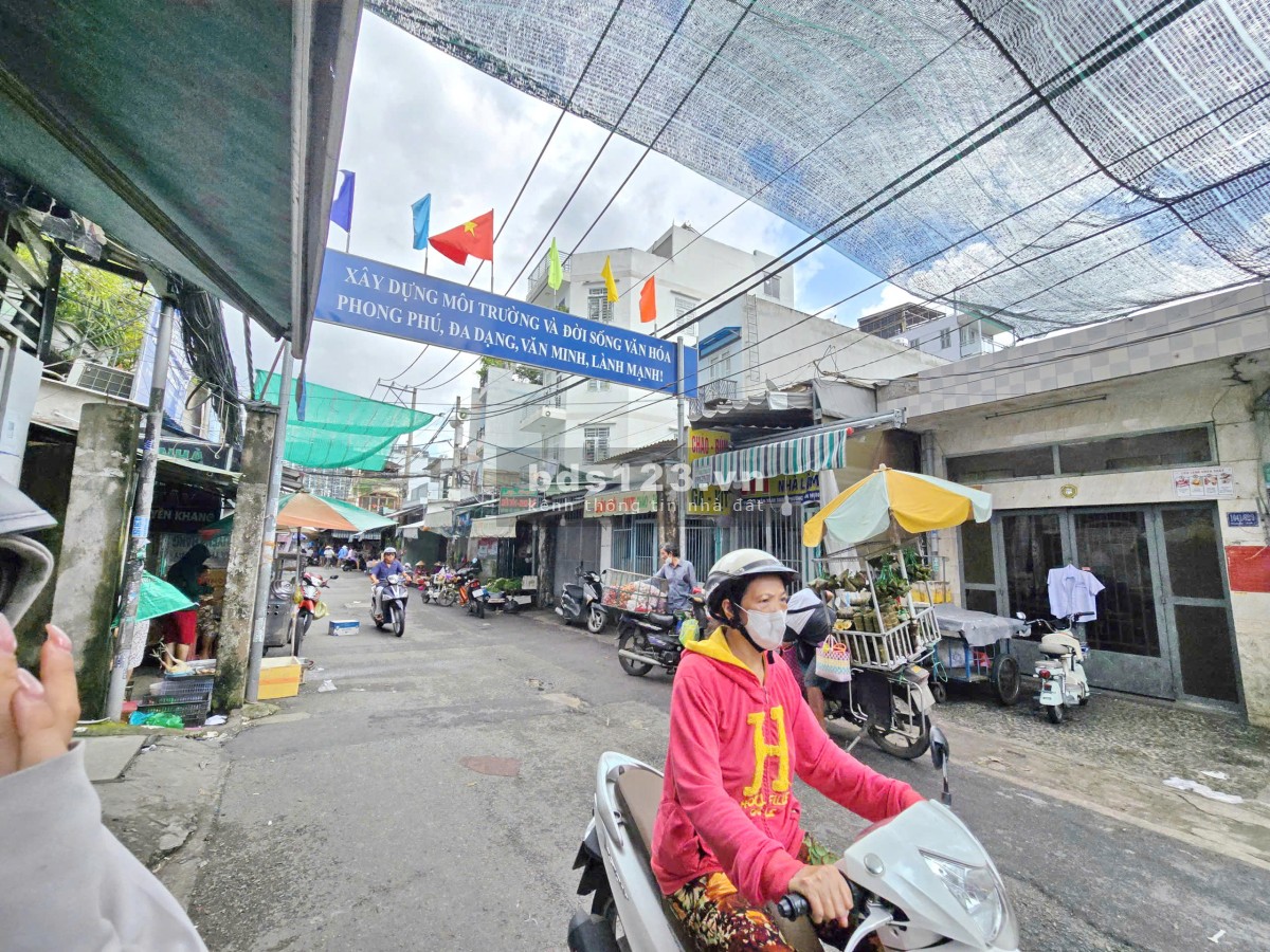 Bán đất Full thổ cư Mặt Tiền chợ kinh doanh 1041. P. Tân…