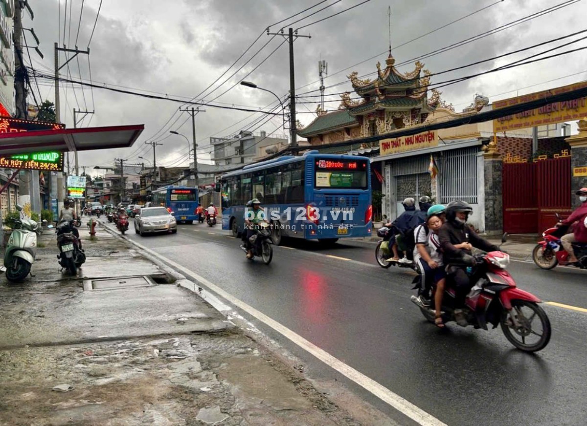 Bán nhà 1 trệt 1 lầu đường Tô Ngọc Vân Thủ Đức nhà 1…
