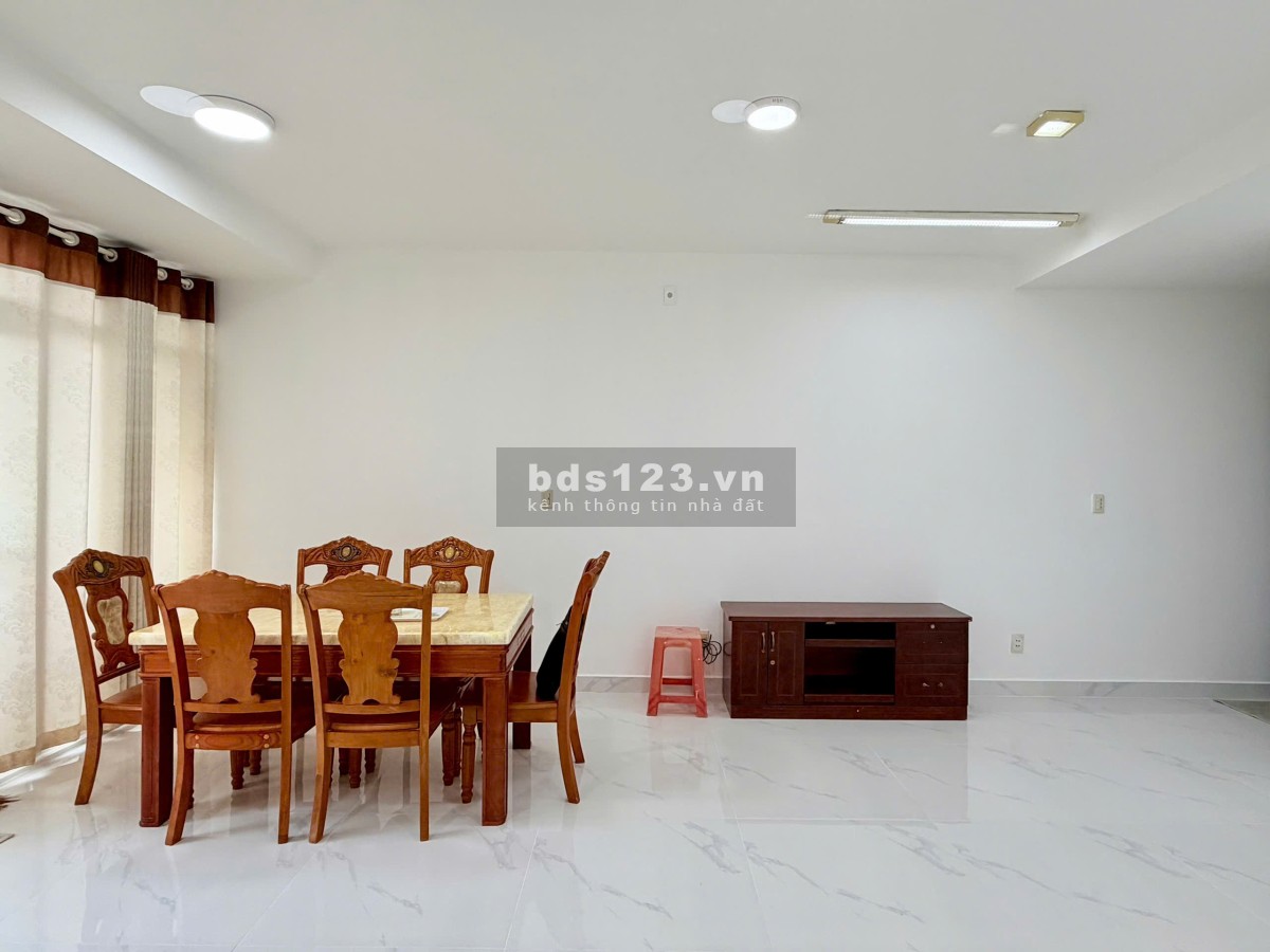 Căn 82m2 Hoàng Kim Thế Gia sổ hồng, thanh toán 950tr ở ngay