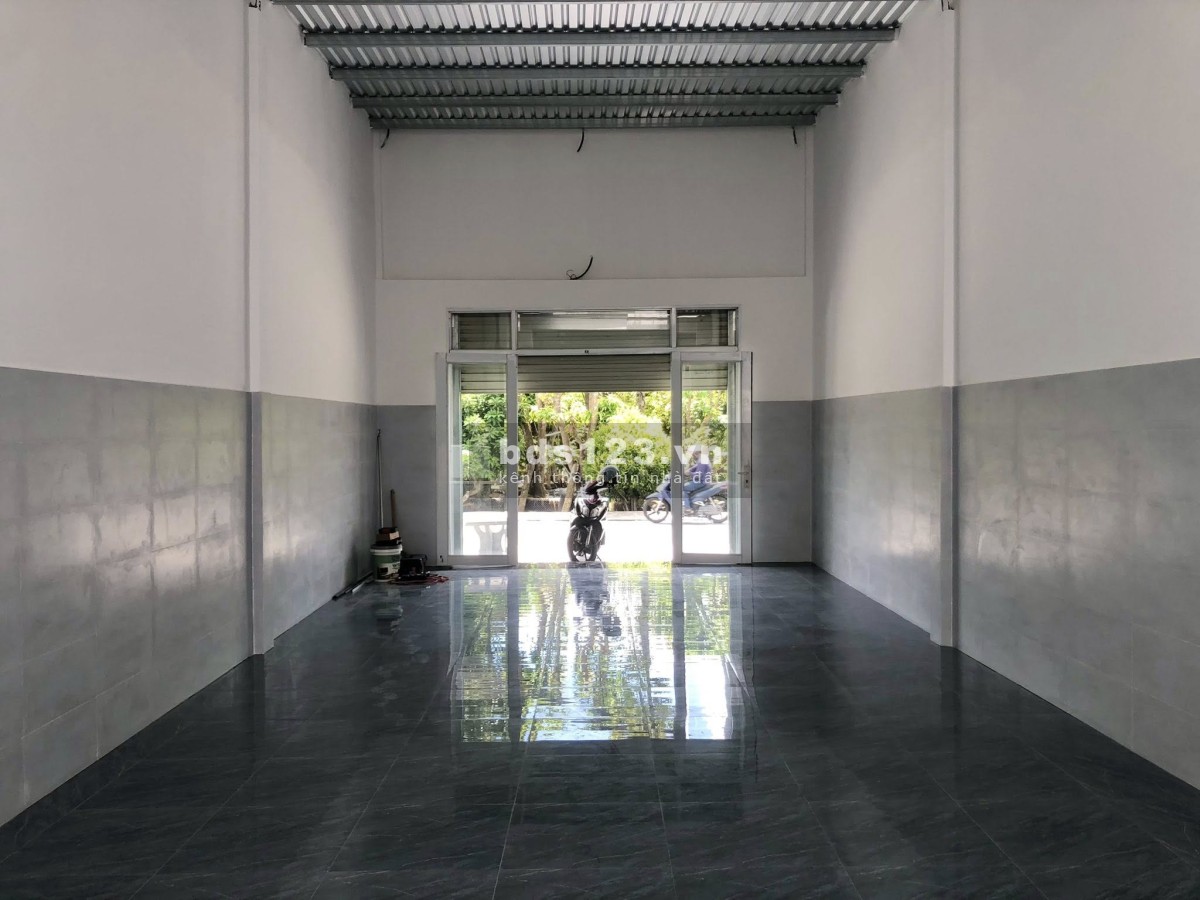 Nhà mới đẹp vị trí trung tâm Cái Răng, gần đại học Tây…