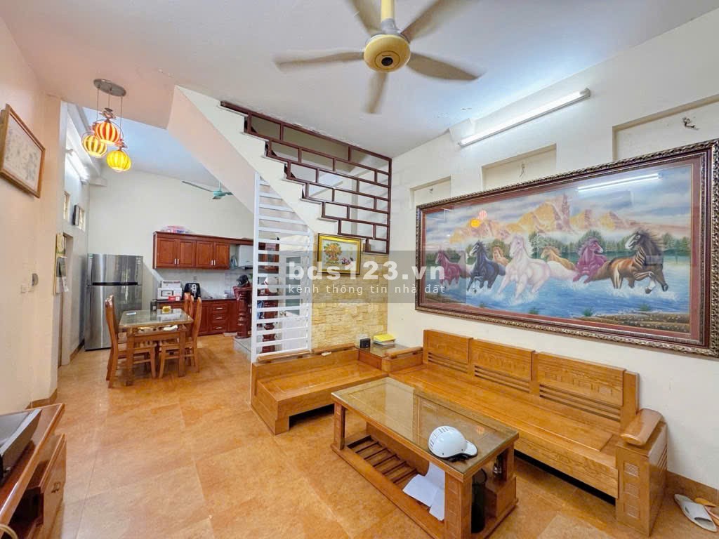 Cực hiếm lô góc Hoàng Hoa Thám gần phố ngõ thông kinh doanh…