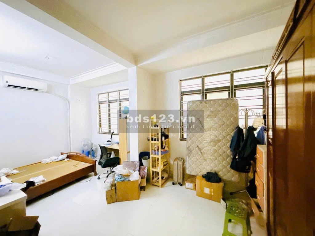 Cực hiếm lô góc Hoàng Hoa Thám gần phố ngõ thông kinh doanh…