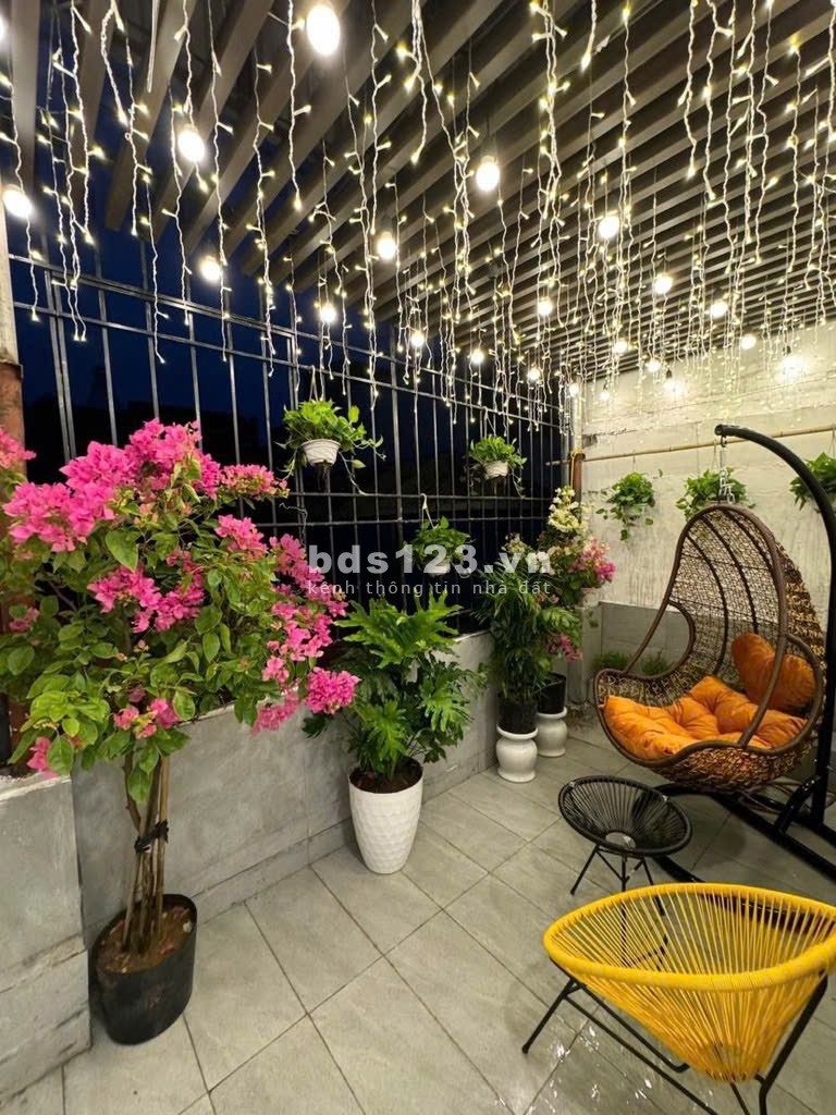 Cực hiếm nhà đẹp Đội Cấn ngõ thông ô tô đỗ cổng mặt…